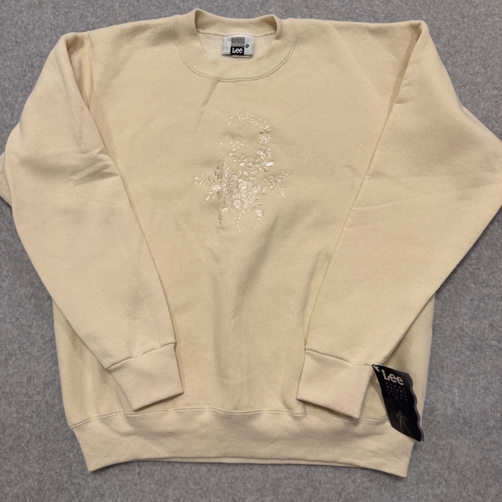 Lee Vintage Floral Embroidered Crewneck Sweatshirt Cream XL‎ NWT Holiday